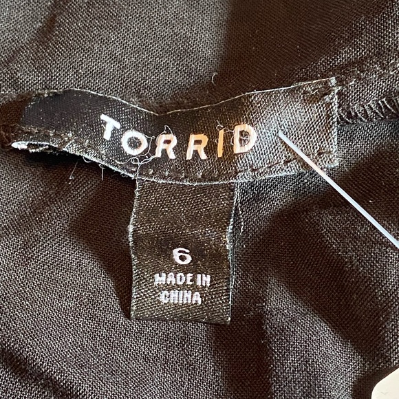 Torrid Black Ruffle Hilo Maxi Skirt NWT - Picture 4 of 6